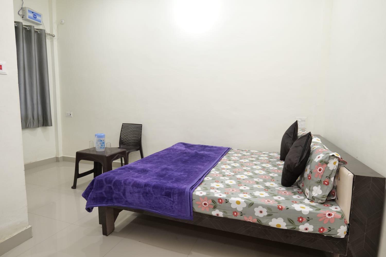 Hotel Jaanvi 오르차 외부 사진